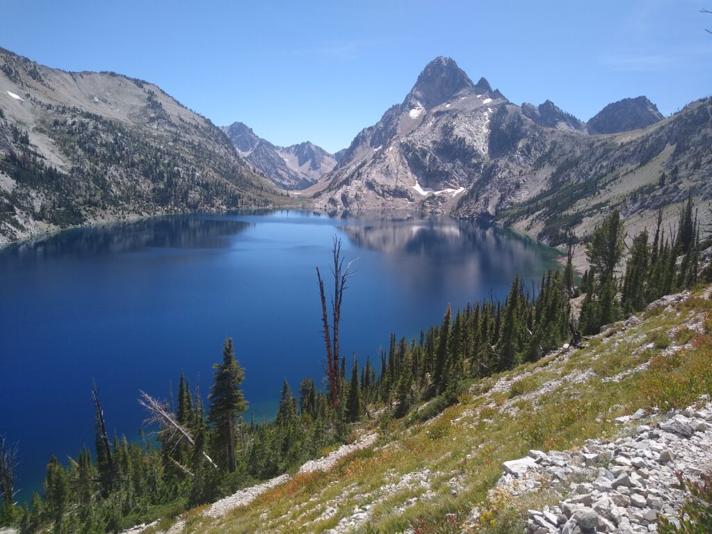 Sawtooth Lake